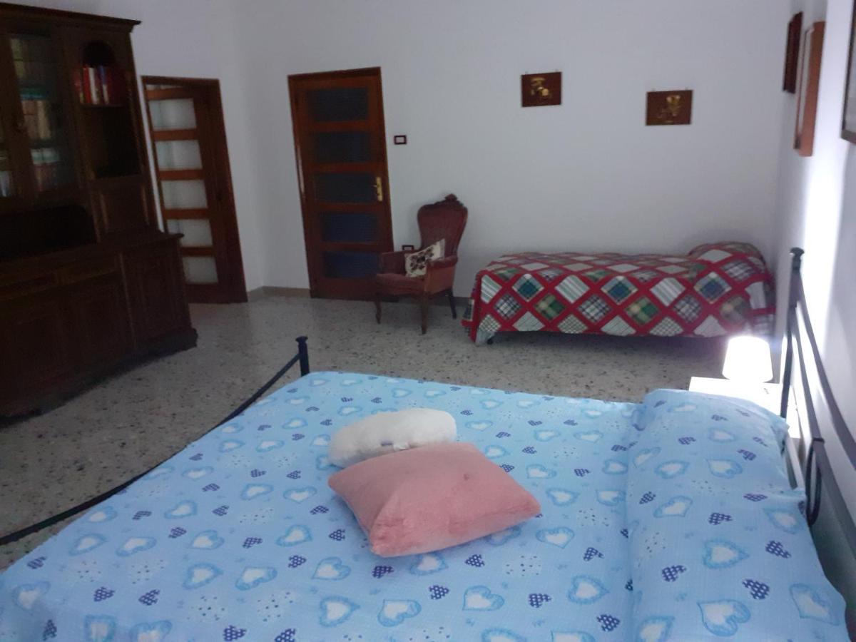A Casa Di Adele Bed and Breakfast Caserta Exteriör bild